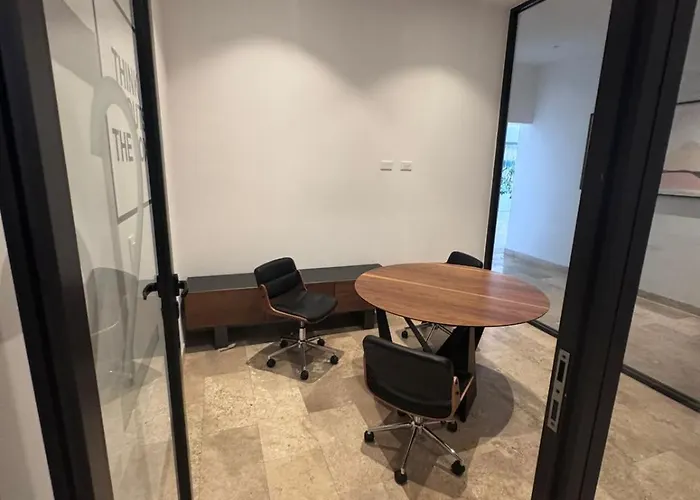 1br In Location, Ipana, 3 Rooftop Pools Holiday home